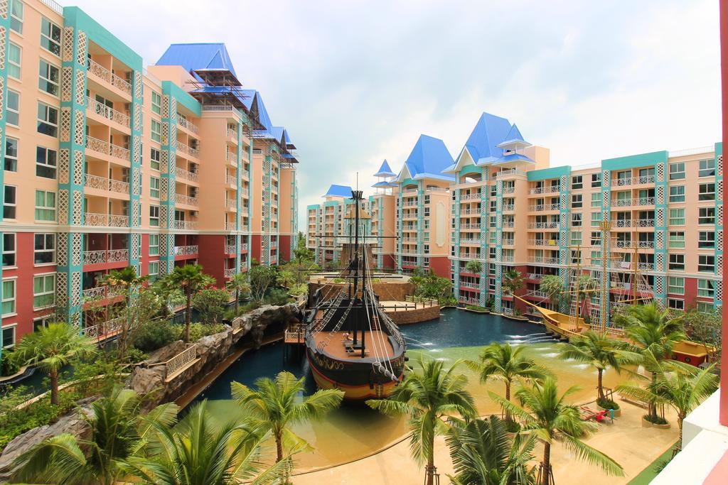 Grande Caribbean Pattaya Hotel Exterior foto